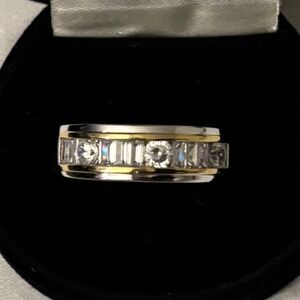 Beautiful Cz .925 sterling silver ring item new